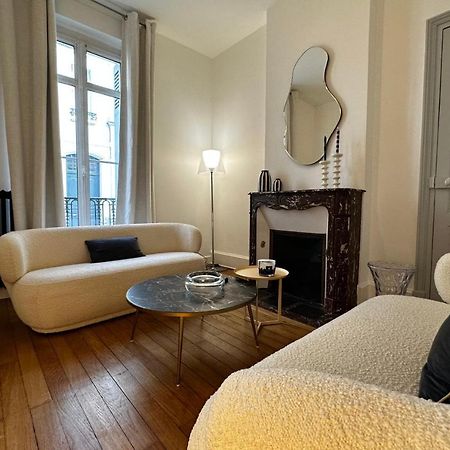 In The Beautiful Districts Of Tours A "Particular" With Great Comfort Villa Bagian luar foto