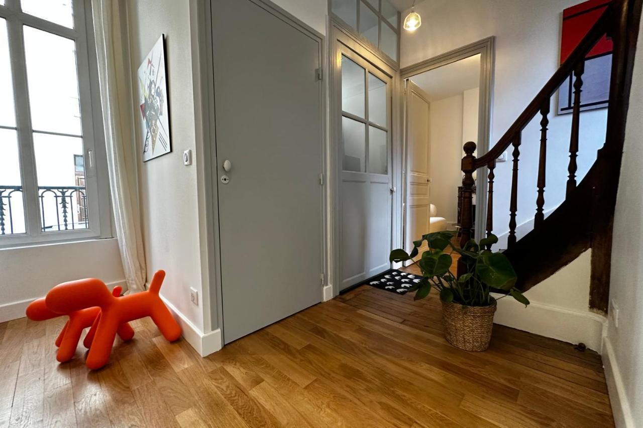 In The Beautiful Districts Of Tours A "Particular" With Great Comfort Villa Bagian luar foto