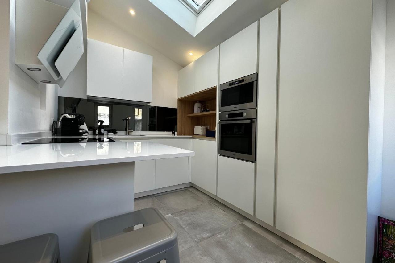 In The Beautiful Districts Of Tours A "Particular" With Great Comfort Villa Bagian luar foto