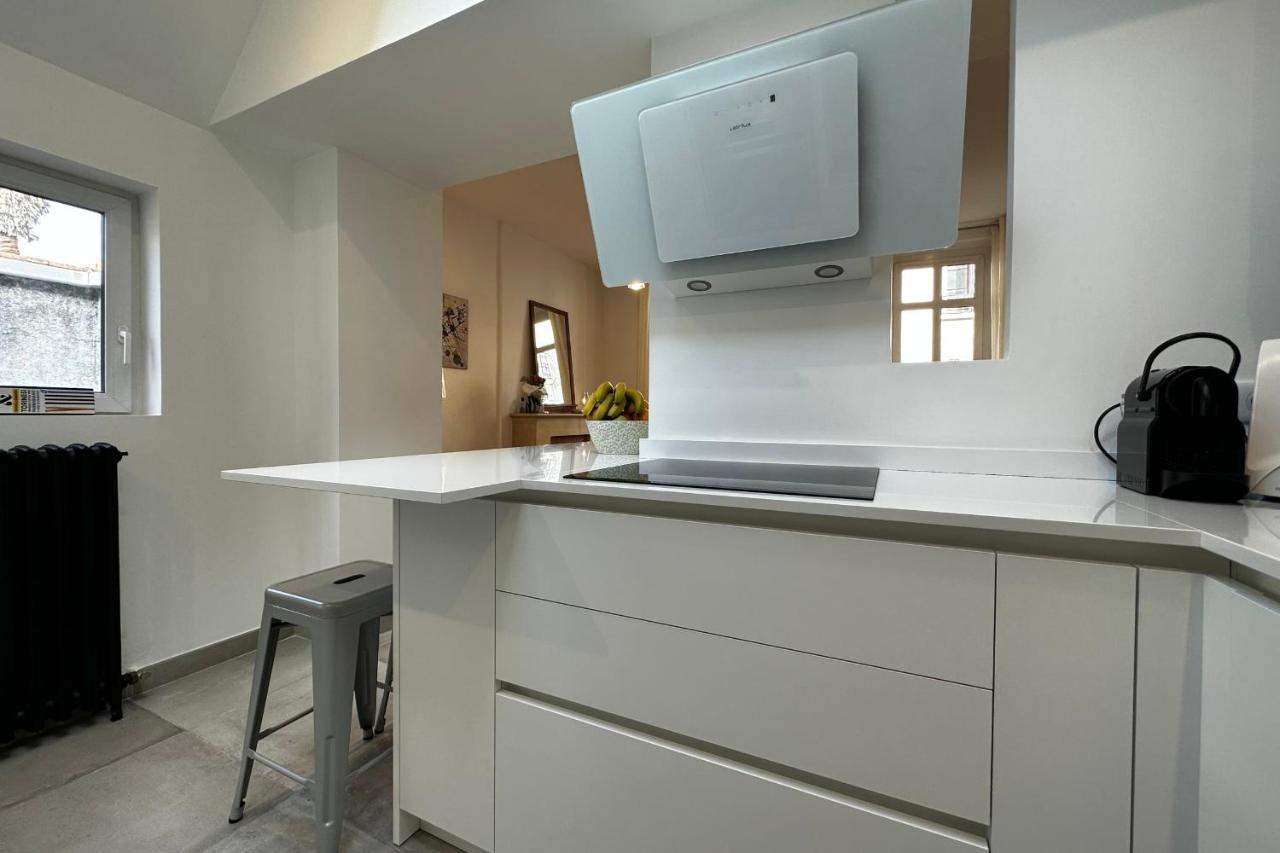 In The Beautiful Districts Of Tours A "Particular" With Great Comfort Villa Bagian luar foto
