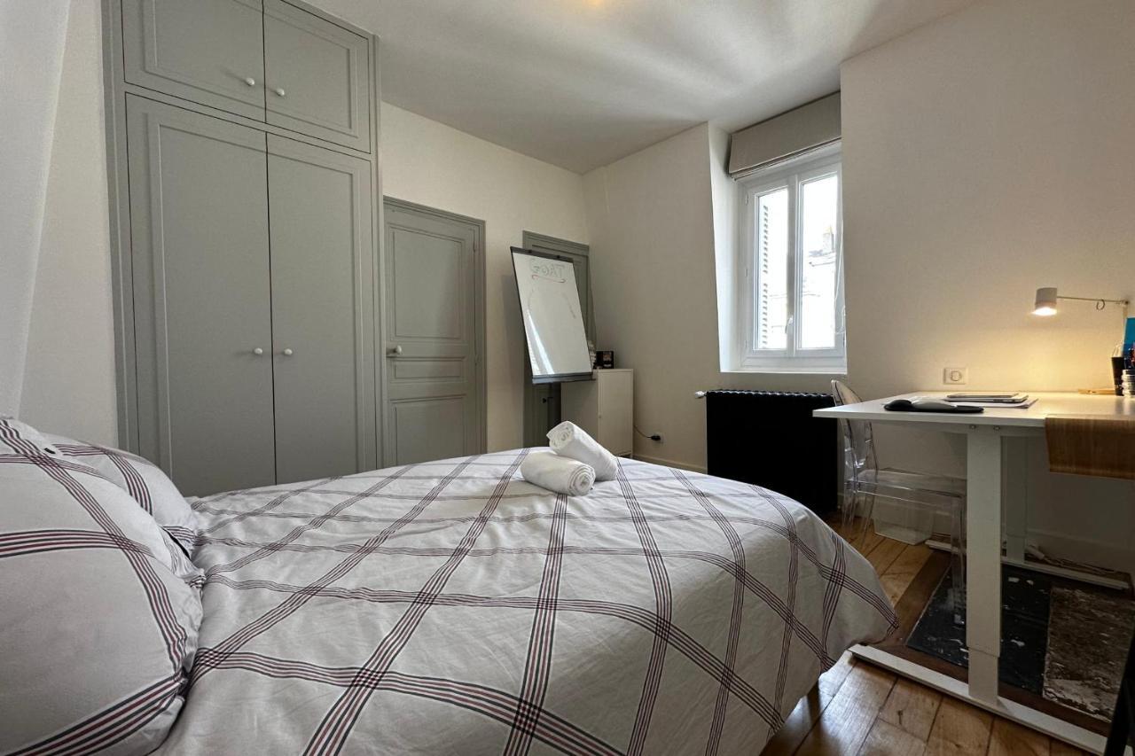 In The Beautiful Districts Of Tours A "Particular" With Great Comfort Villa Bagian luar foto