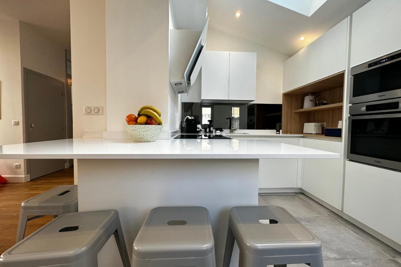 In The Beautiful Districts Of Tours A "Particular" With Great Comfort Villa Bagian luar foto